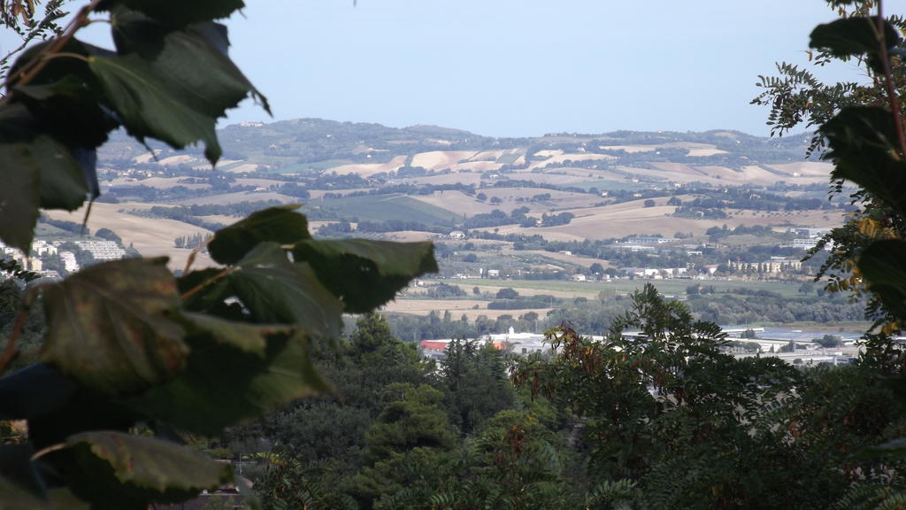 Hotel Prema Dham Monteciccardo Pokój zdjęcie